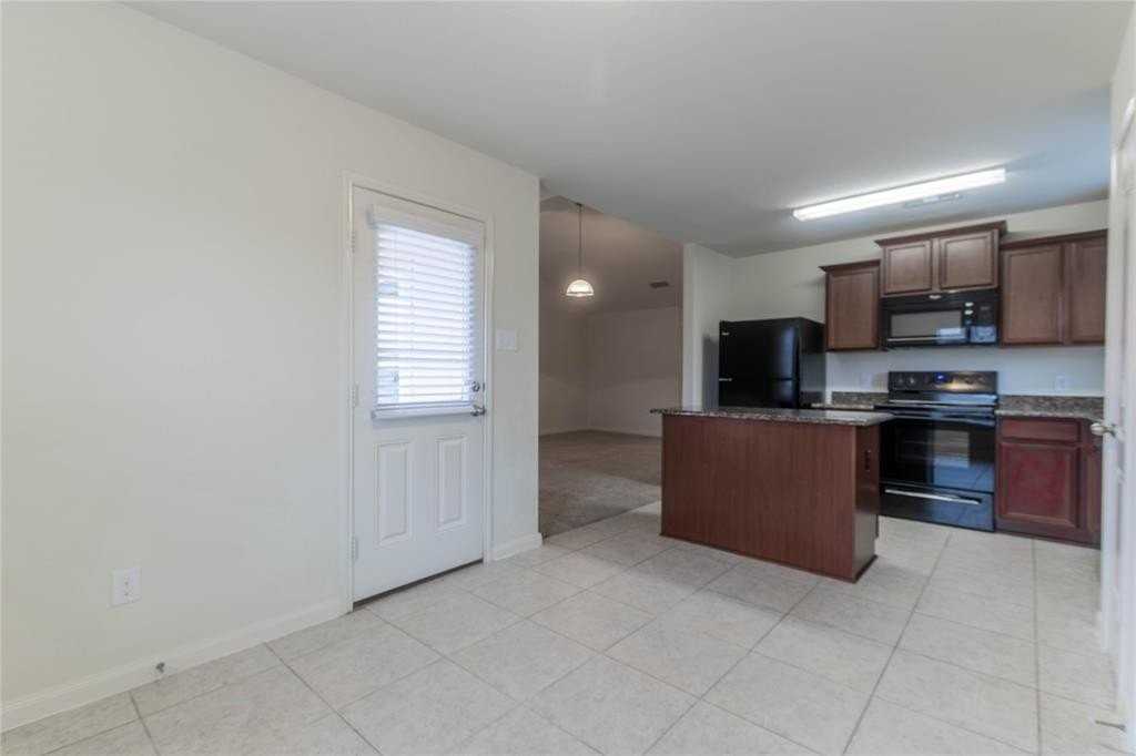 211 Magnolia Dr - Photo 5 of 20