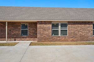 featured image of 13001 Owen Ln #13005