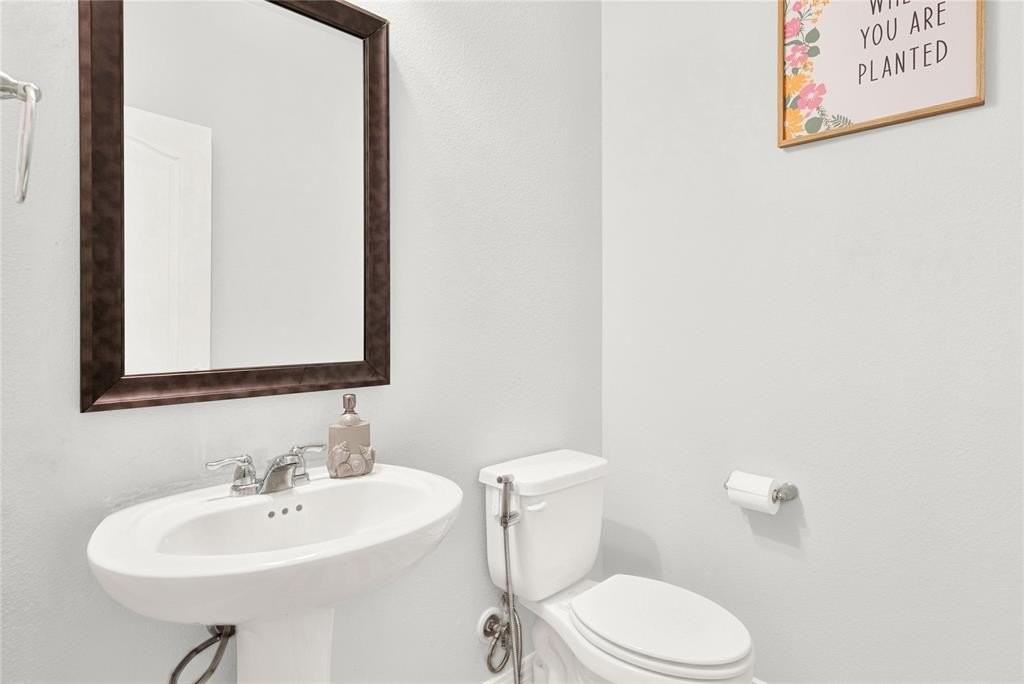 3712 Maroon Creek Rd - Photo 3 of 23