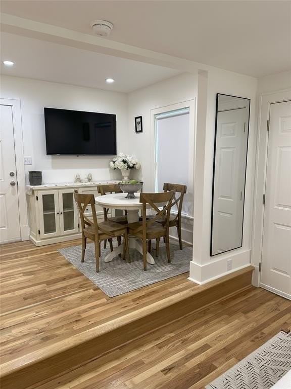 2924 6th Ave - Photo 2 of 9