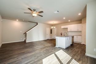 716 Fallow Dr - Photo 1 of 1