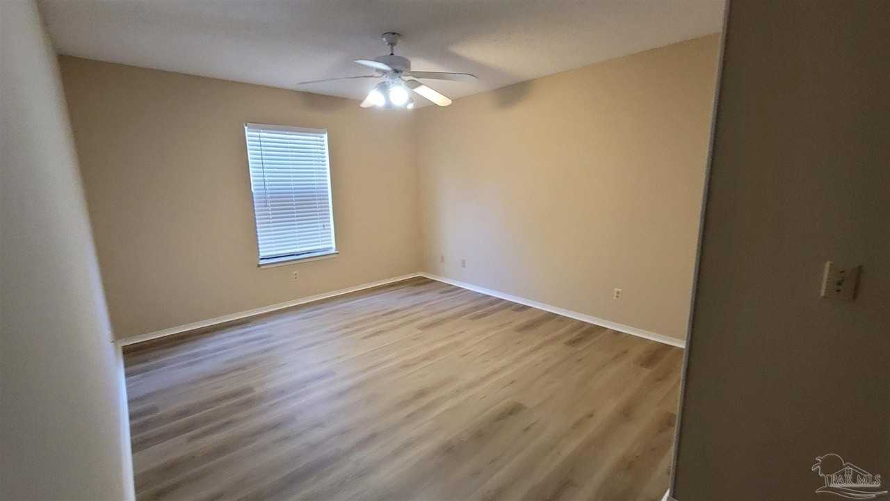 2299 Scenic Hwy #M3 - Photo 7 of 8