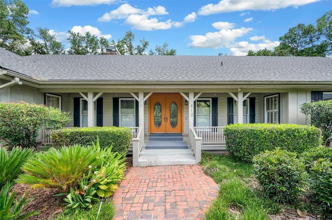 413 Sw 97th Ter - Photo 4 of 50