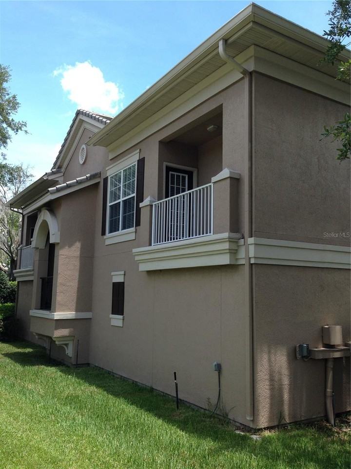 2027 Reston Rd - Photo 5 of 28