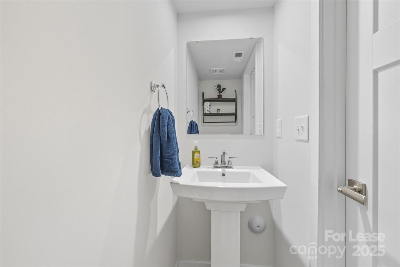 9226 Mallard Mills Dr - Photo 6 of 21