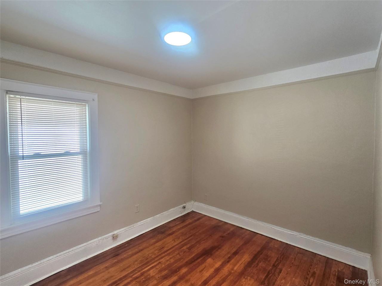 11838 219th St ##2 - Photo 3 of 6