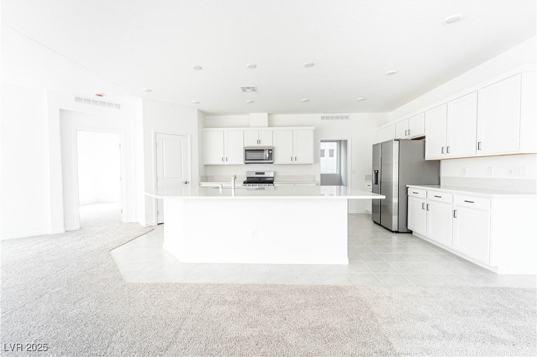 7475 Legacy Point St - Photo 3 of 21