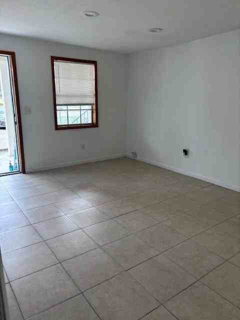 1260 Dr Martin Luther King Jr Blvd - Photo 3 of 15