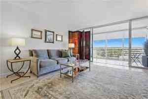 featured image of 935 E Causeway Blvd Apt 406 #406