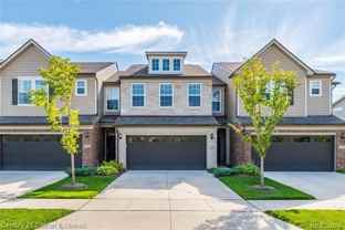 2090 Addison Cir - Photo 1 of 1