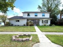 26211 Simone St - Photo 1 of 1