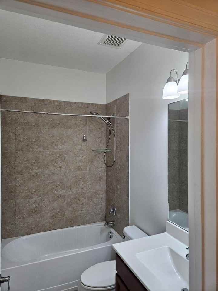 4314 Maybelle Ln - Photo 7 of 13