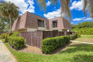 2980 Sw Sunset Trace Cir - Photo 1 of 1