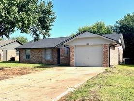 1010 E Knapp Ave - Photo 1 of 1