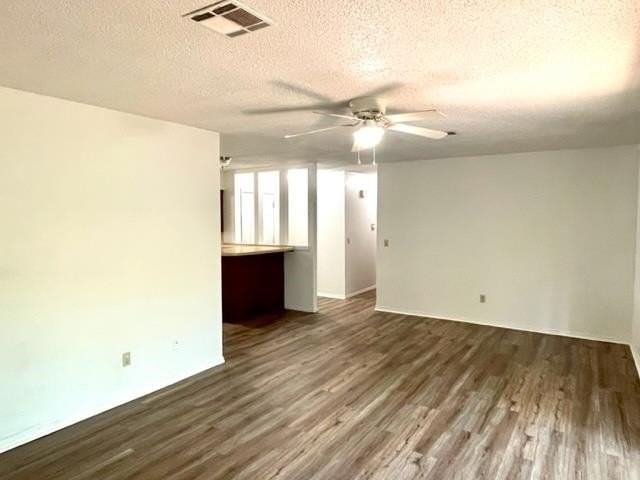 1010 E Knapp Ave - Photo 7 of 31