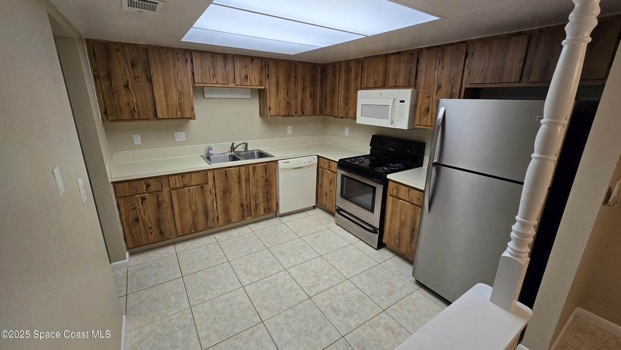 3213 Murrell Road #103 - Photo 5 of 13