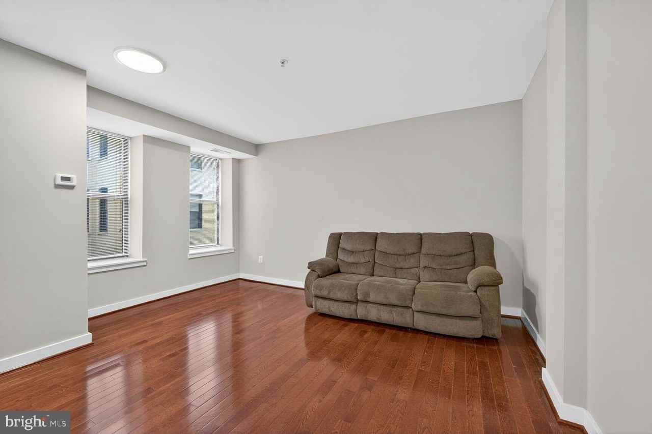 1440 W Street Northwest #106 - Photo 2 of 25