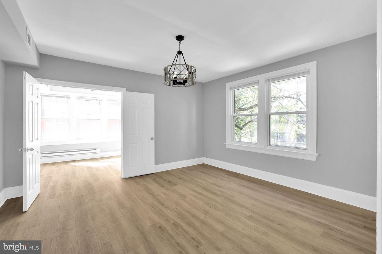 1446 Parkwood Pl Nw #A - Photo 6 of 28