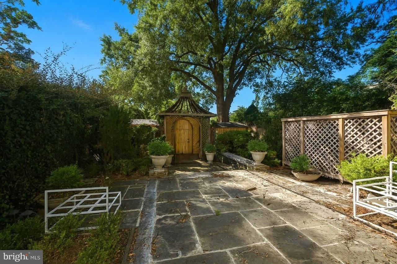 3308 R Street Northwest - Photo 7 of 12