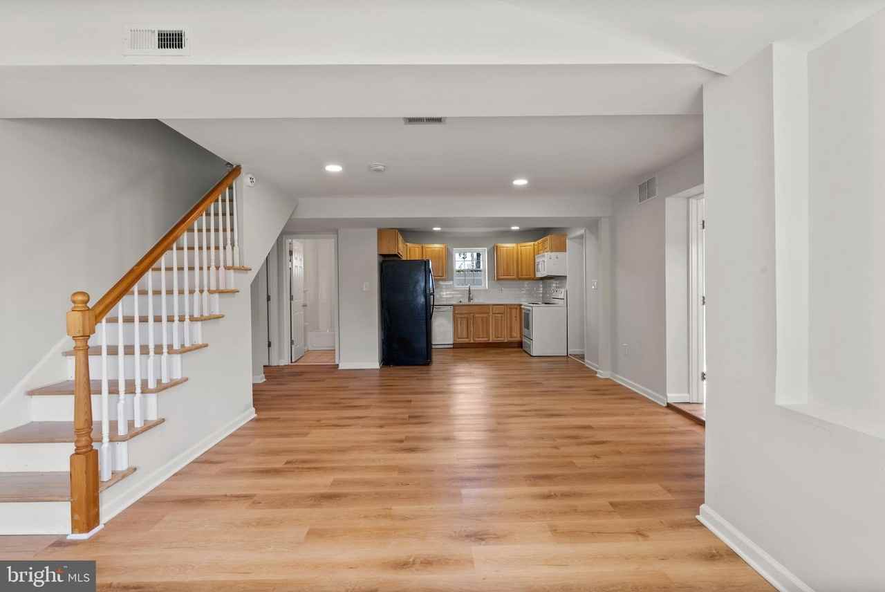 3301 Sollers Point Rd - Photo 6 of 23