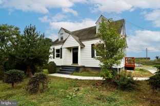 8808 Oxon Hill Rd - Photo 1 of 1