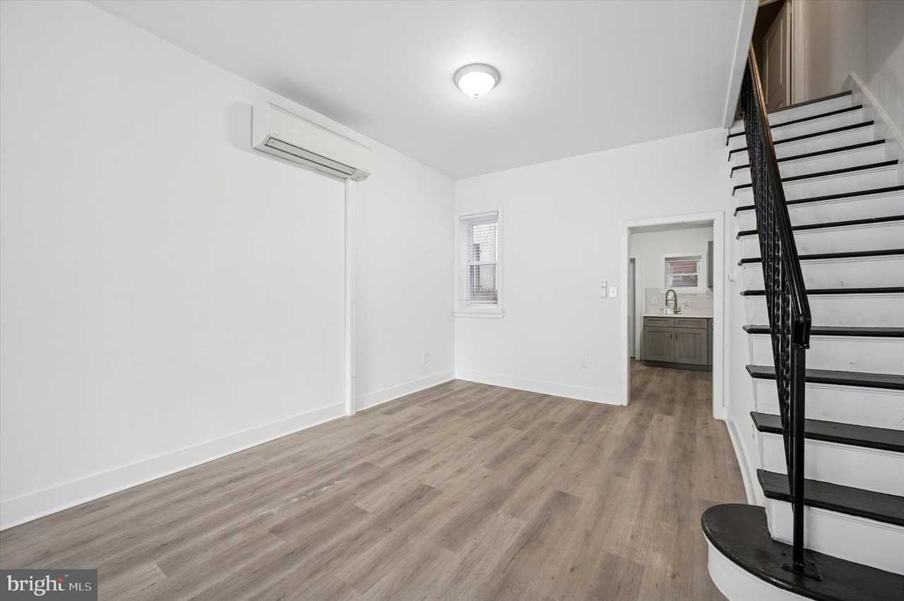 2919 N Mascher St - Photo 6 of 18