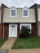 325 Brock Sq - Photo 1 of 1