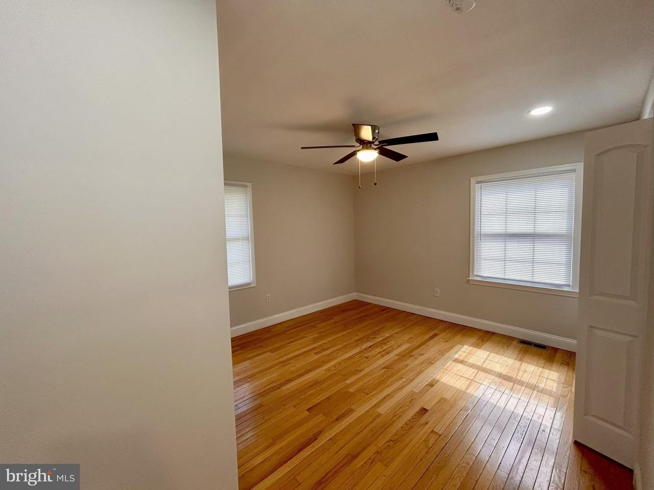 3108 Waverly Dr - Photo 7 of 31