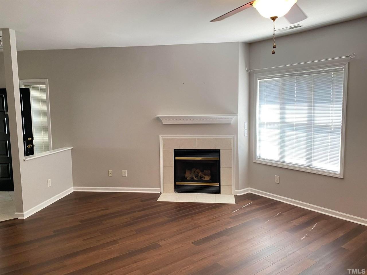 2110 Breezeway Dr Unit 103 #103 - Photo 2 of 16