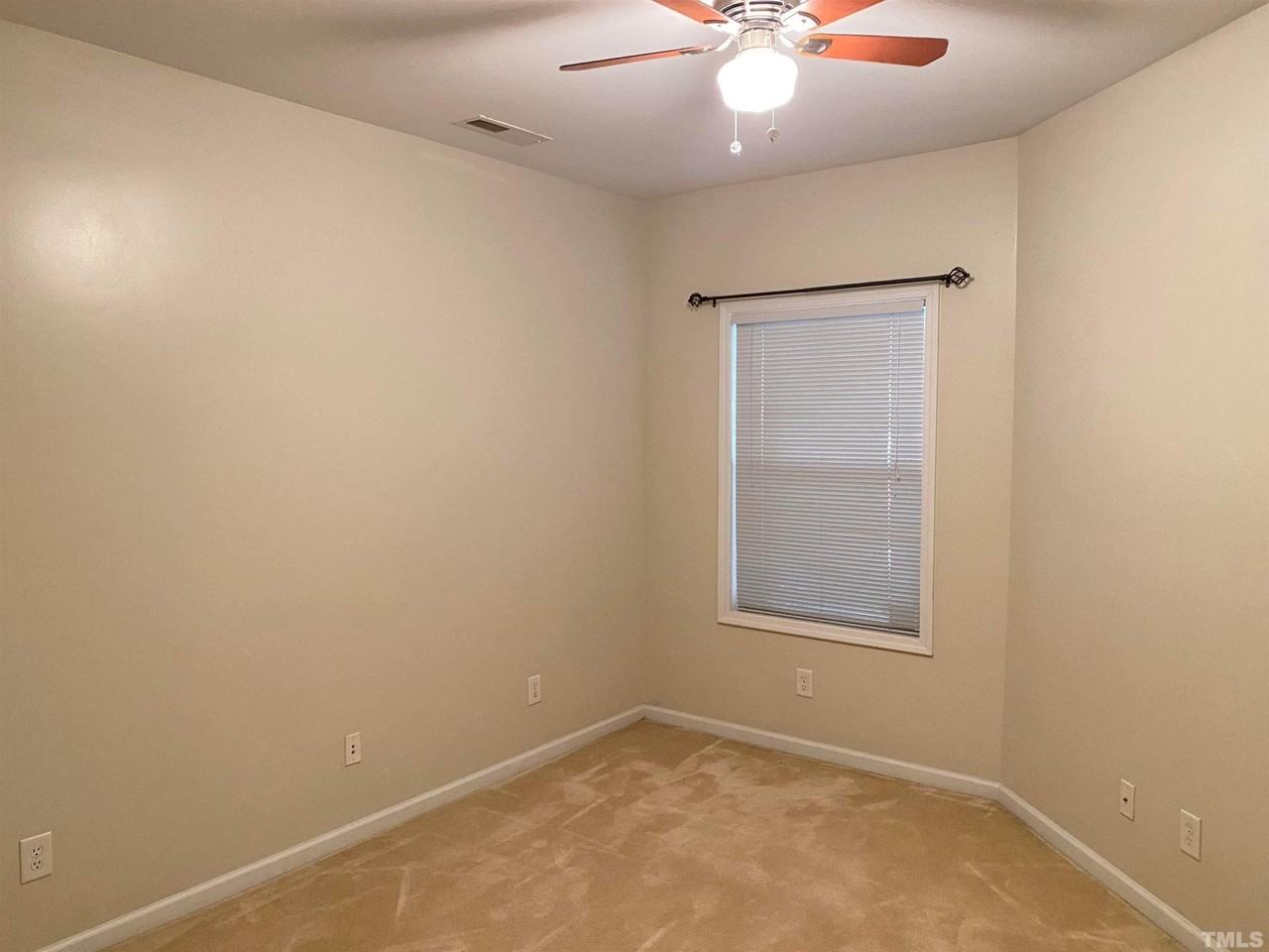 2110 Breezeway Dr Unit 103 #103 - Photo 4 of 16