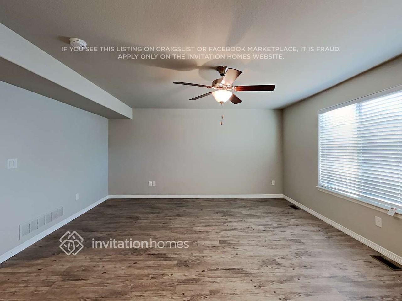 6792 Galpin Dr - Photo 5 of 20