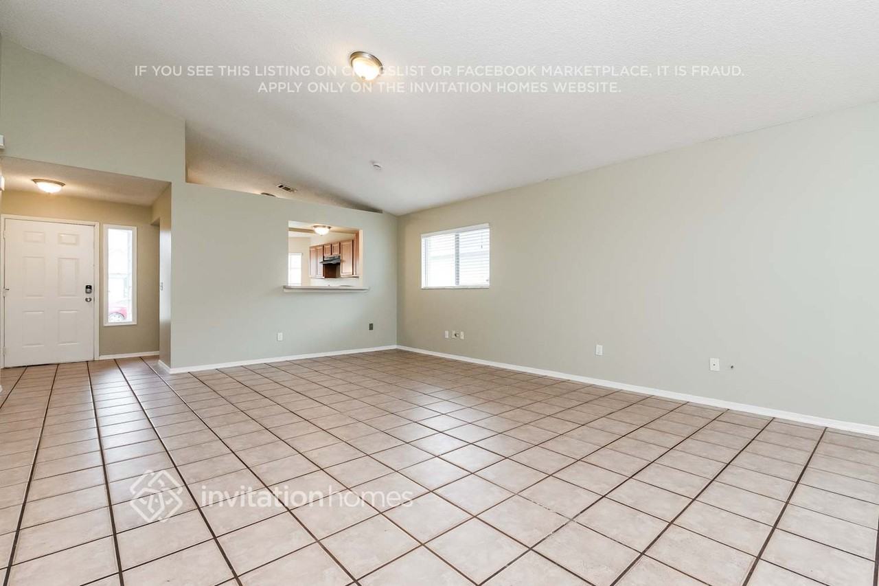 13038 Baltimore Woods Lane - Photo 6 of 17