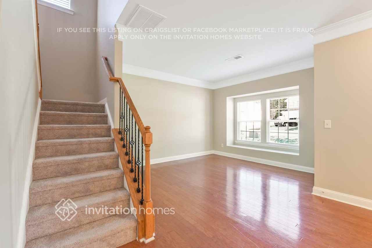 13021 Blaze Manor Ln - Photo 6 of 31