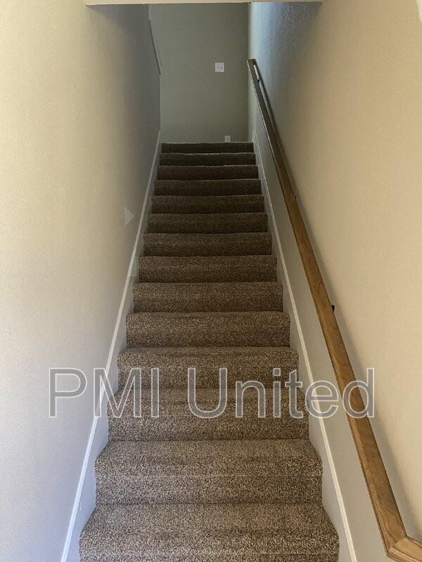 655 Harvest Moon Dr - Photo 5 of 26