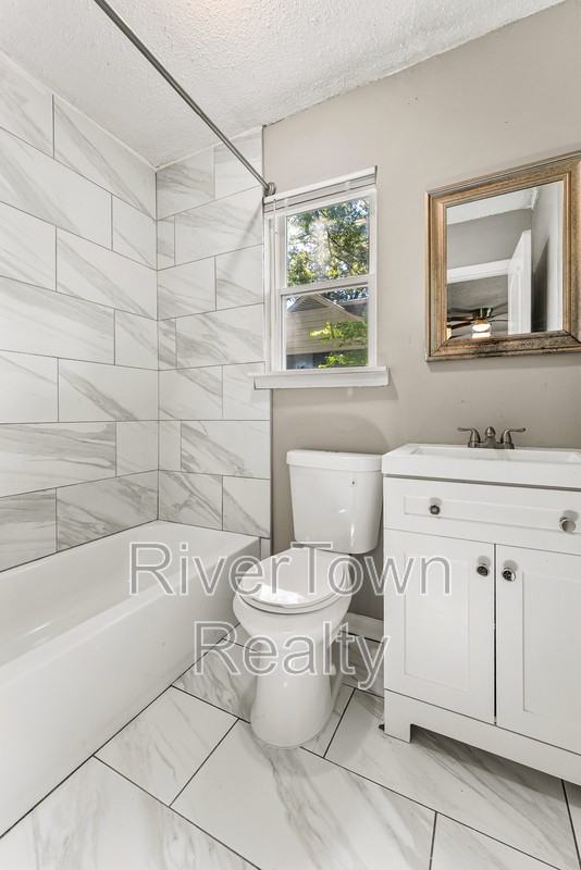 1678 Alta Vista Ave - Photo 6 of 23