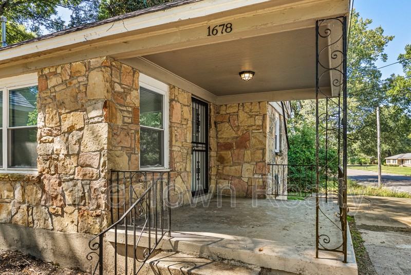 1678 Alta Vista Ave - Photo 2 of 23