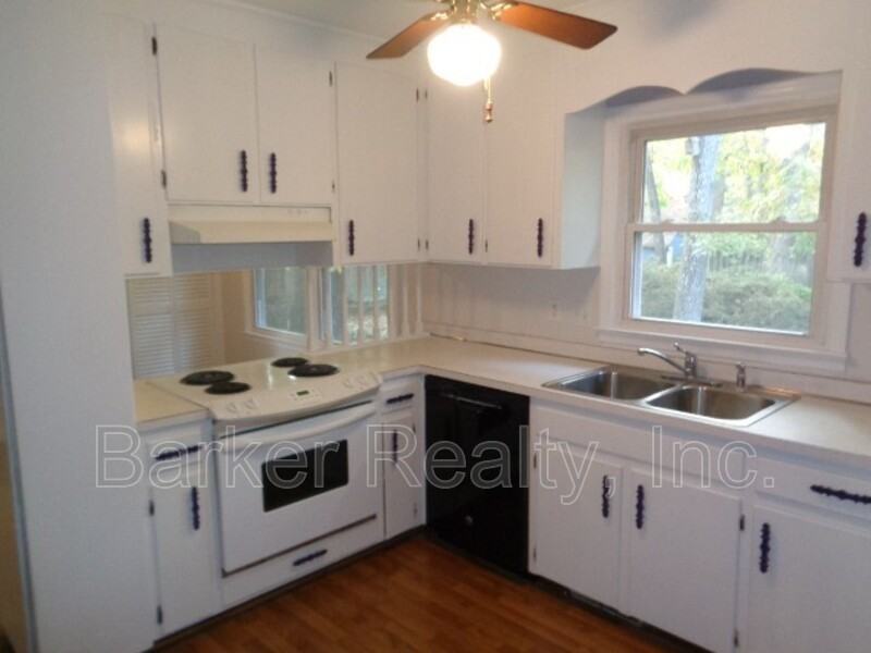 309 White Oak Dr - Photo 3 of 10