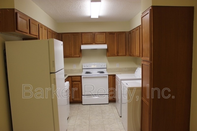 203 Fuquay-Varina Parkway - Photo 2 of 10