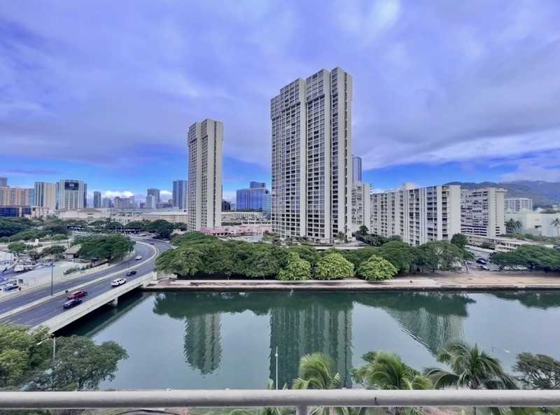 1676 Ala Moana Blvd