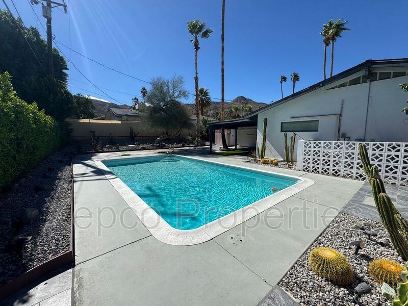 39240 Karen St - Photo 2 of 44