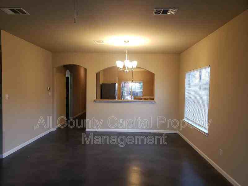 133 Ashwood N #133 - Photo 5 of 11