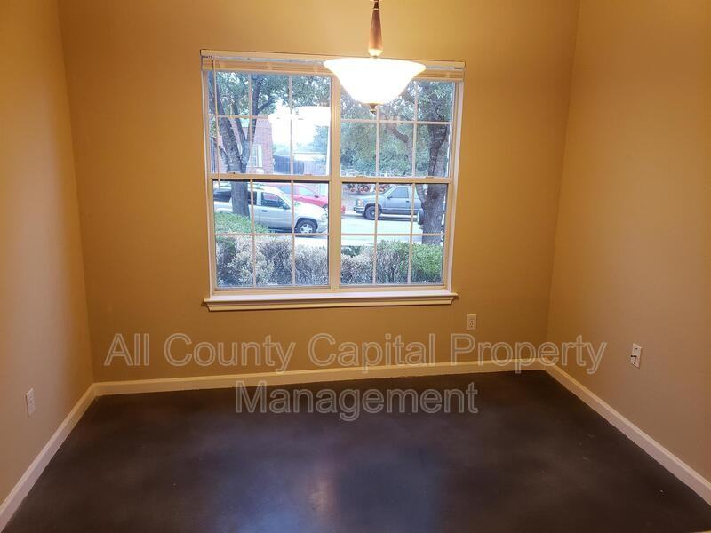 133 Ashwood N #133 - Photo 7 of 11