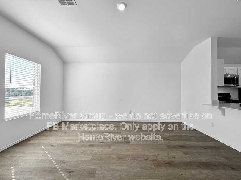 1817 Spanish Cedar Ln - Photo 6 of 29