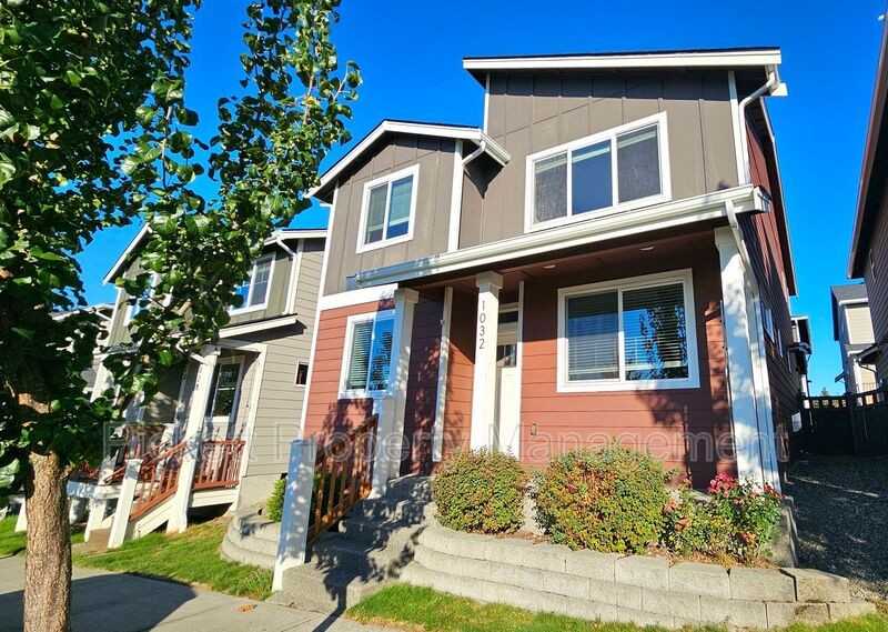 1032 Magnuson Way - Photo 2 of 34