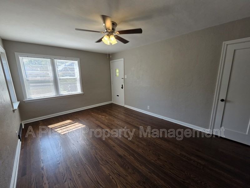 5001-5003 Miami Street - Photo 3 of 17