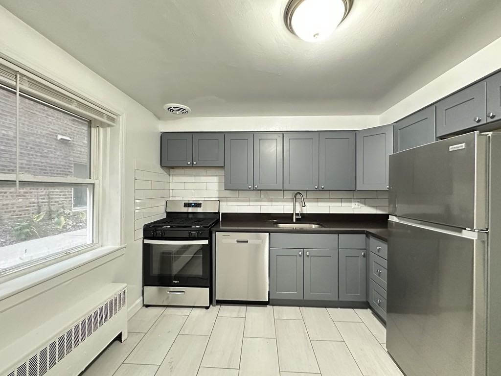 6717 N California Ave #GW - Photo 3 of 21