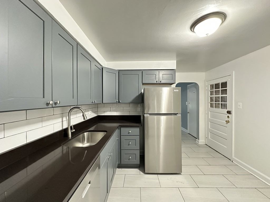 6717 N California Ave #GW - Photo 4 of 21