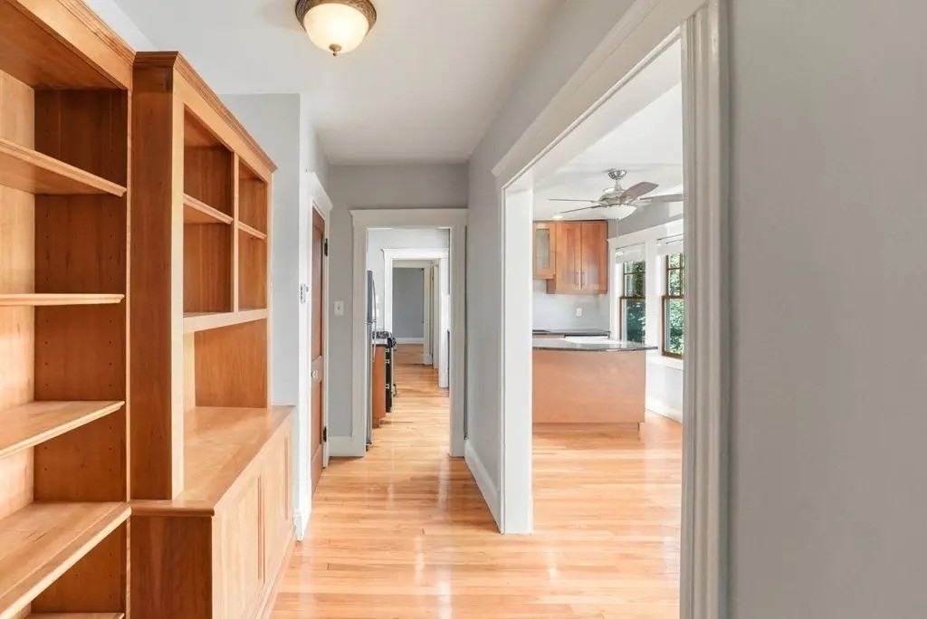 71 Rossmore Rd #6 - Photo 2 of 25