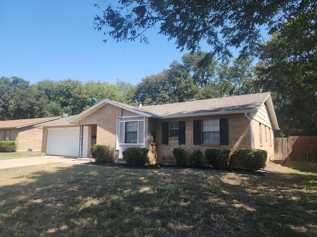 6401 Melinda Dr - Photo 2 of 16