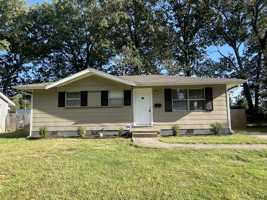 featured image of 9411 Woodford Dr